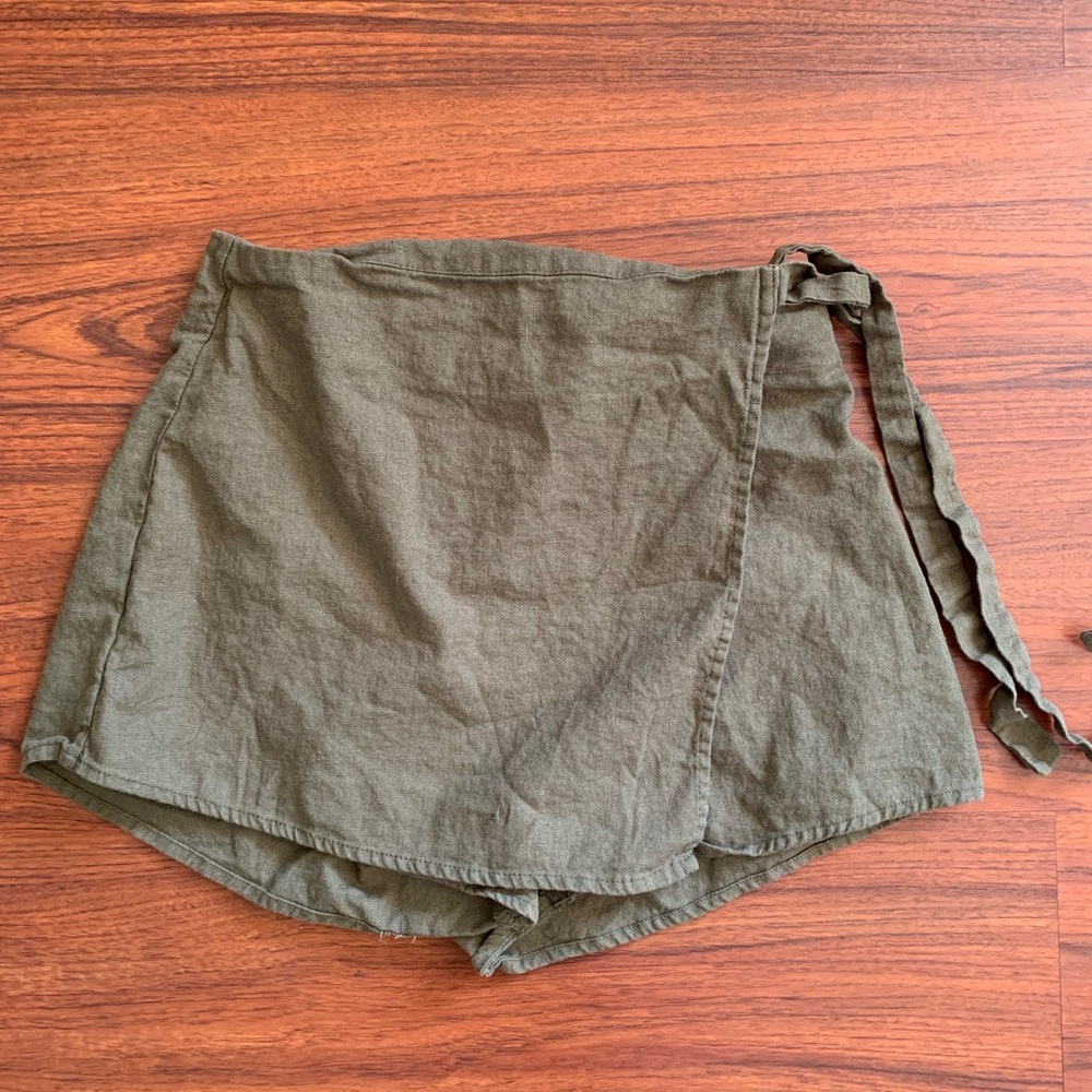 LA hearts skort